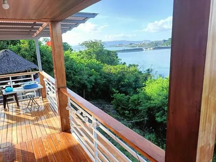 Dauis Wooden Guest House Gasa