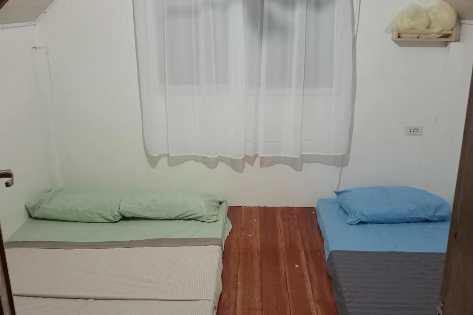 Dauis Wooden Guest House Gasa