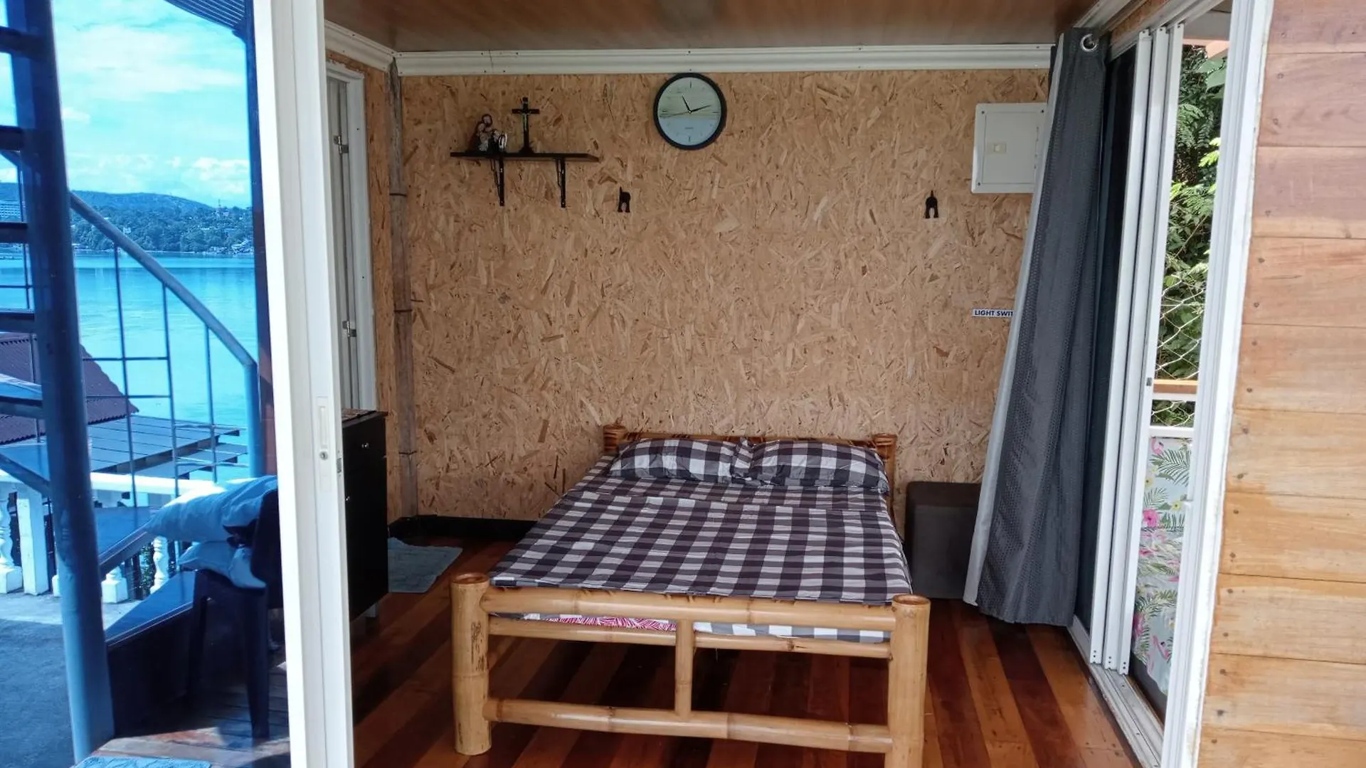 Dauis Wooden Guest House Gasa הפיליפינים