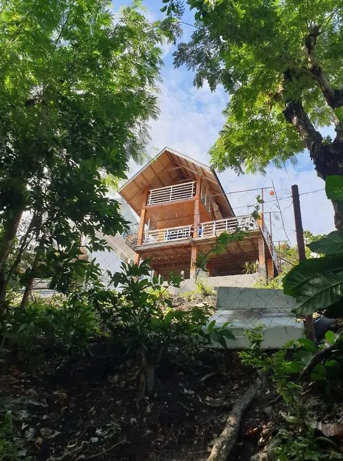 Wooden Guest House Gasa Dauis 0*,