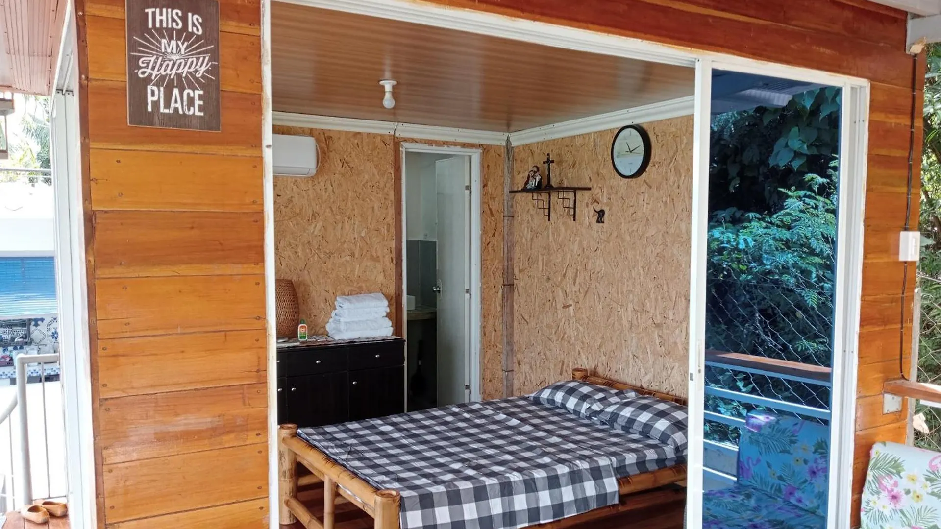 Wooden Guest House Gasa Dauis